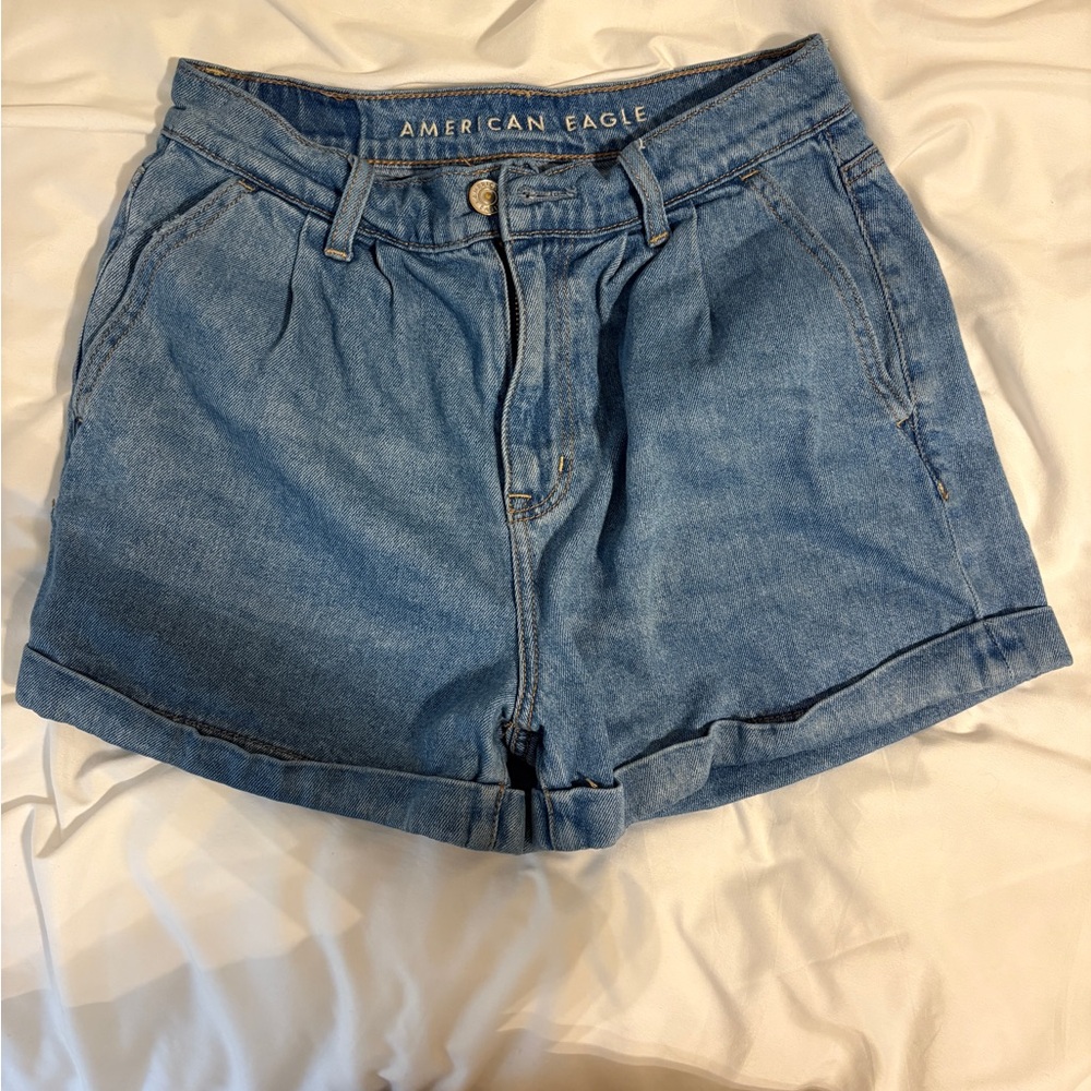American Eagle Outfitters Women's Light Blue Jean Shorts